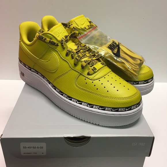 womens nike air force 1 07 se premium